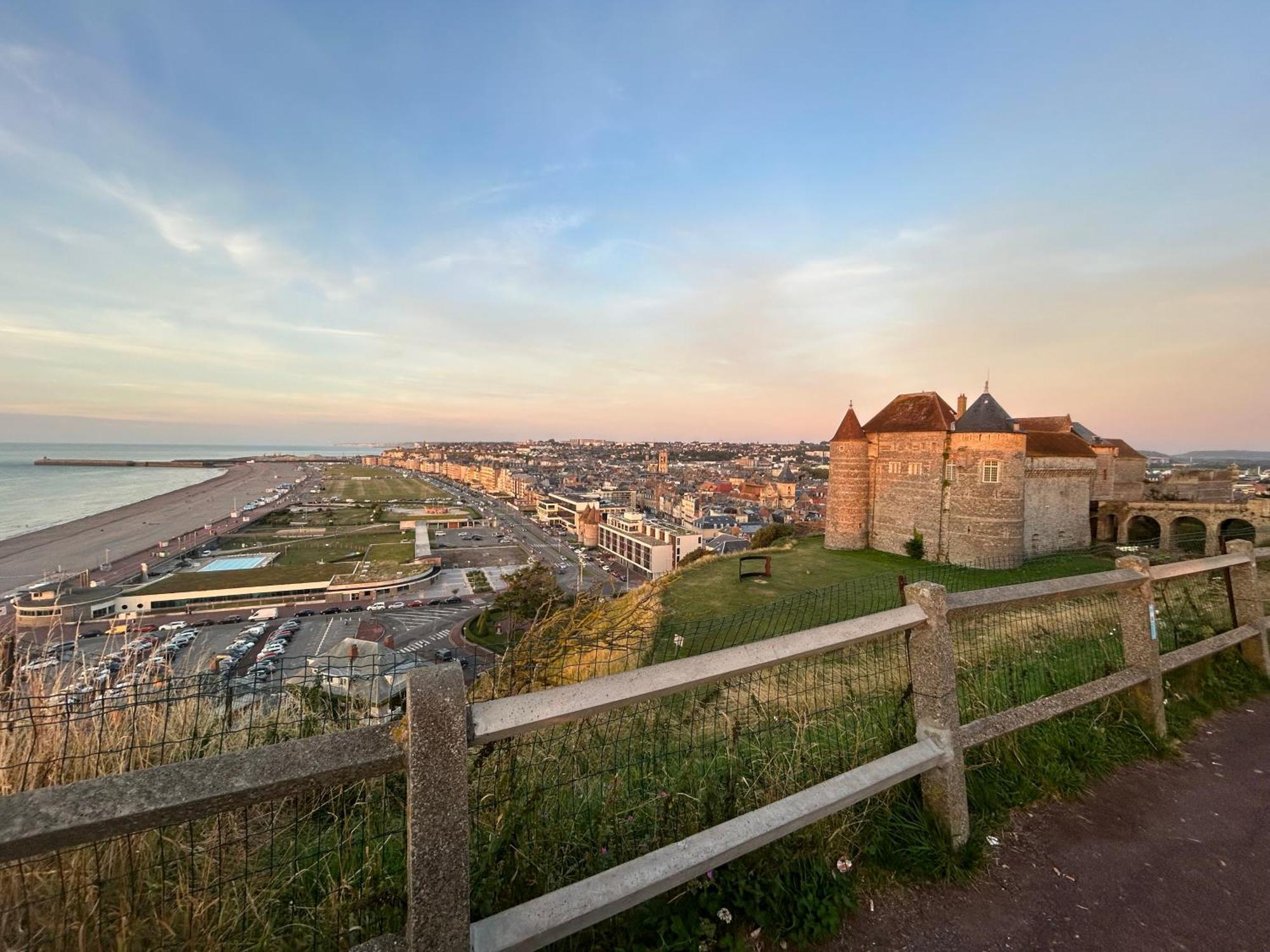 Aparthotel Les Nids Dieppe Esterno foto