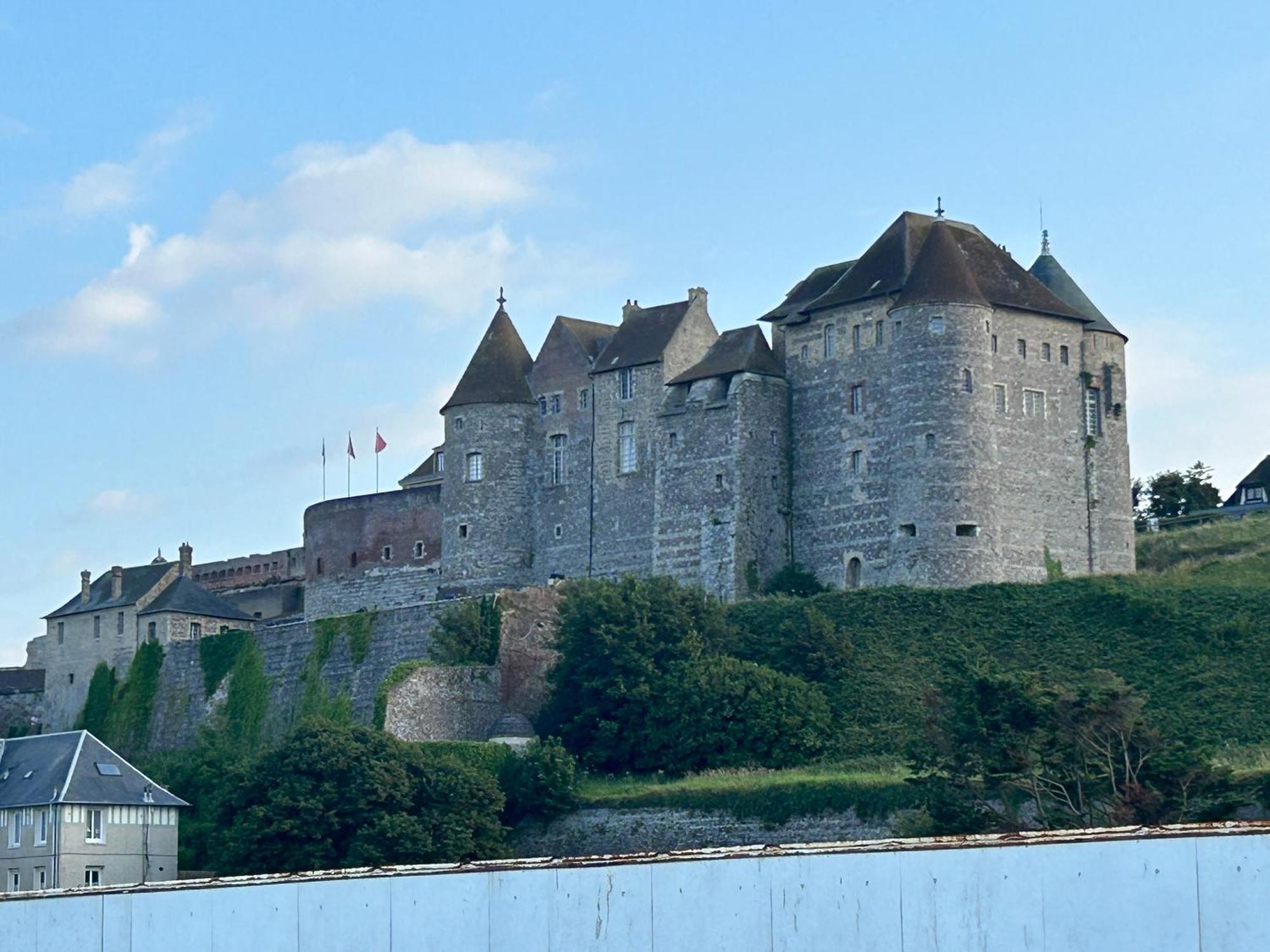 Aparthotel Les Nids Dieppe Esterno foto